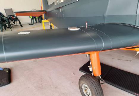 colantare fuselaj avion bucuresti