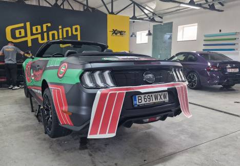 inscripționare vehicule promoționale