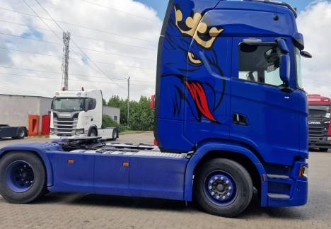 colantare integrala cap camion